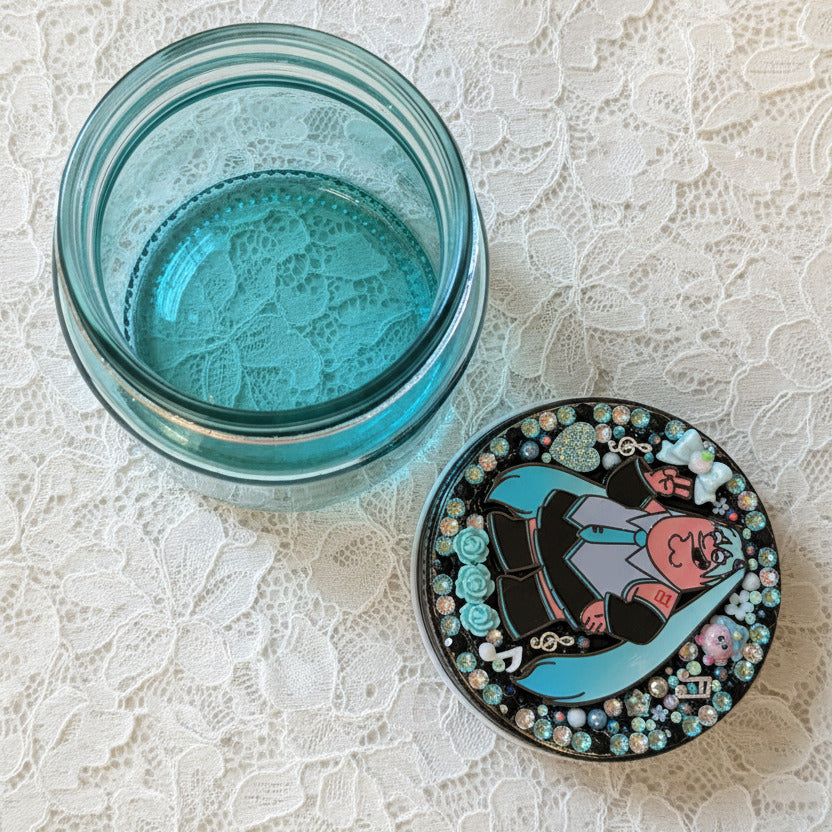 Peterne Miku Glass Jar